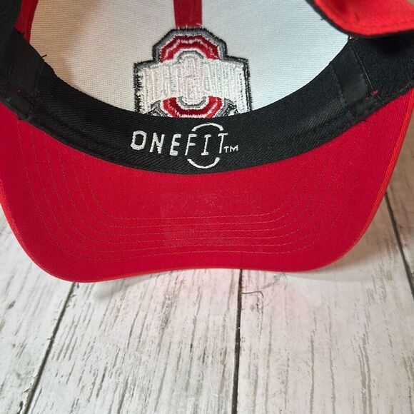 Ohio State Buckeyes NCAA Scarlet & Gray Heathered Pepper M/L Flexfit Cap - Picture 5 of 8
